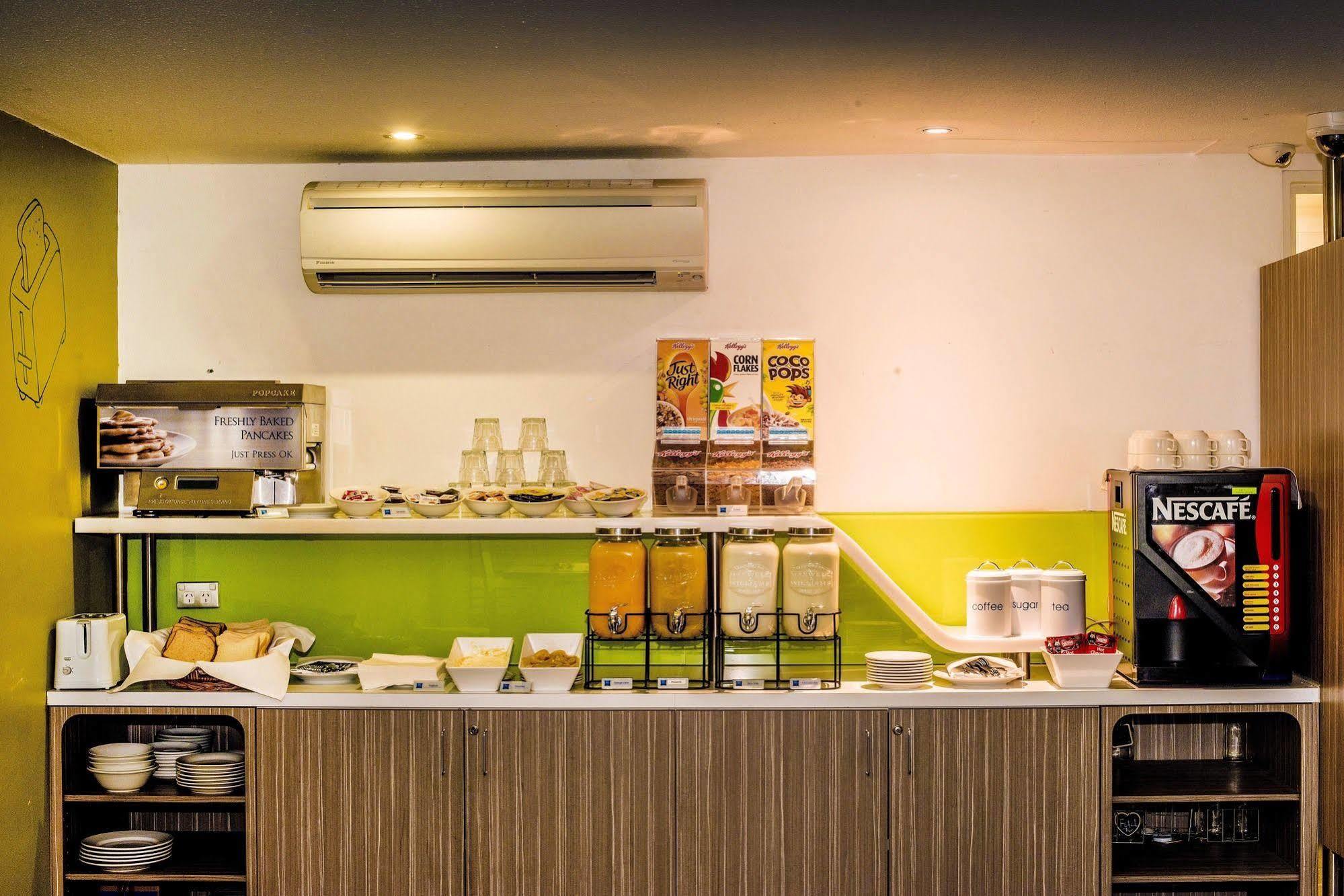 Ibis Budget Canberra Extérieur photo